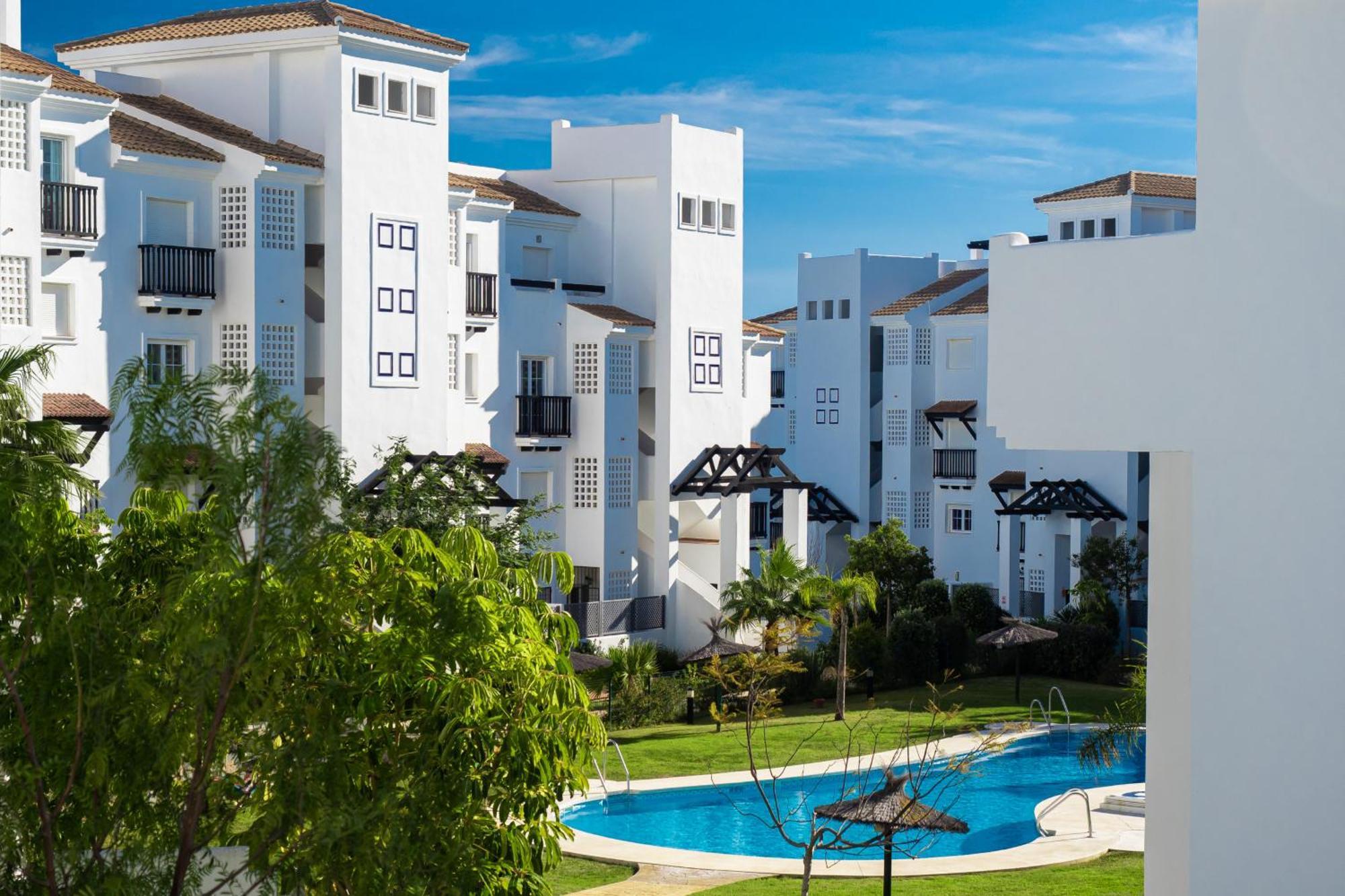 2044-Groundfloor With Huge Terrace And Pools Leilighet Manilva Eksteriør bilde